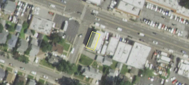 124 Merrick Rd
