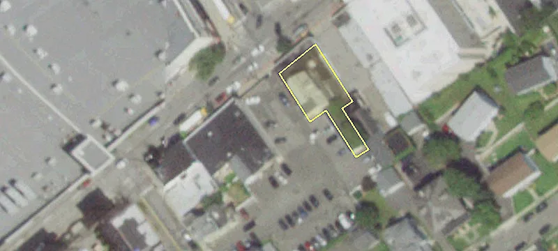400 Main St