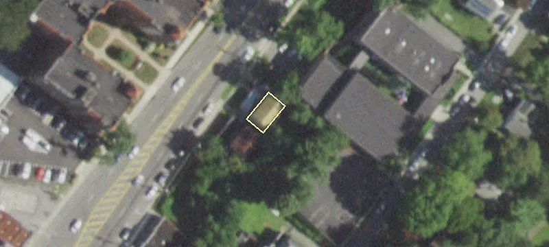 44 Central Ave