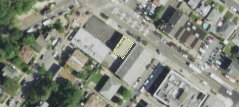 14 New Dorp Ln