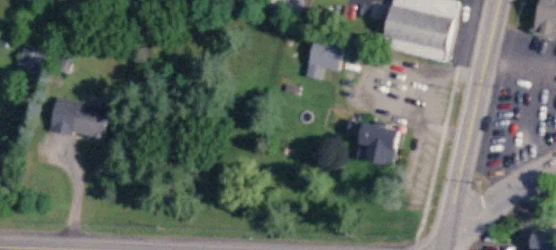 74 Lk Ave