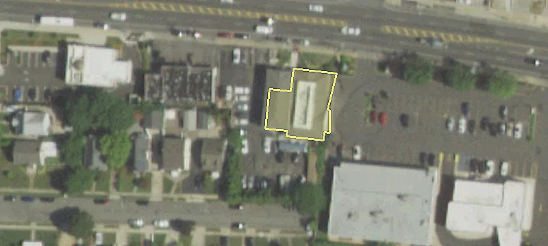639 Hempstead Tpke