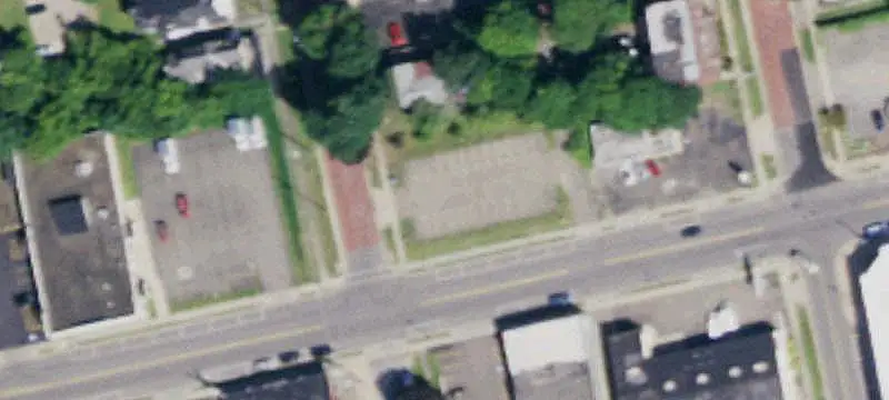 416 3rd St