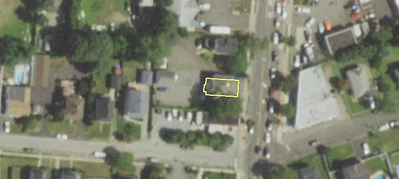 166 Higbie Ln