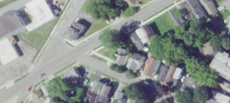 724 Plant St