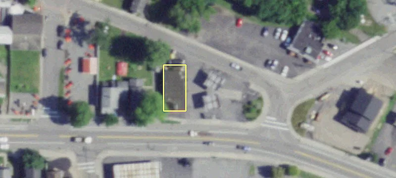 521 Main St