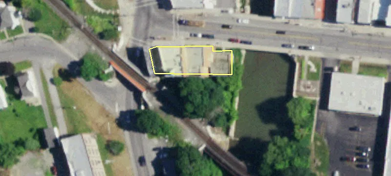 6 Main St