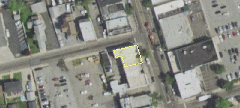 47 Merrick Ave
