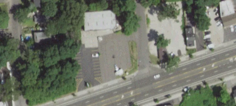 889 Middle Country Rd