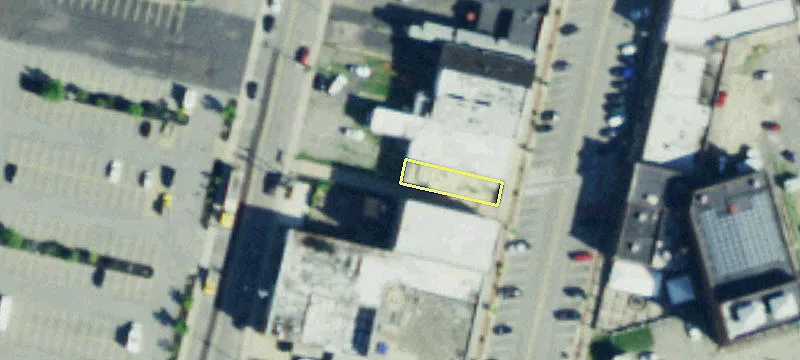 70 Webster St