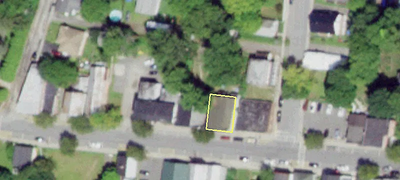 3017 Main St