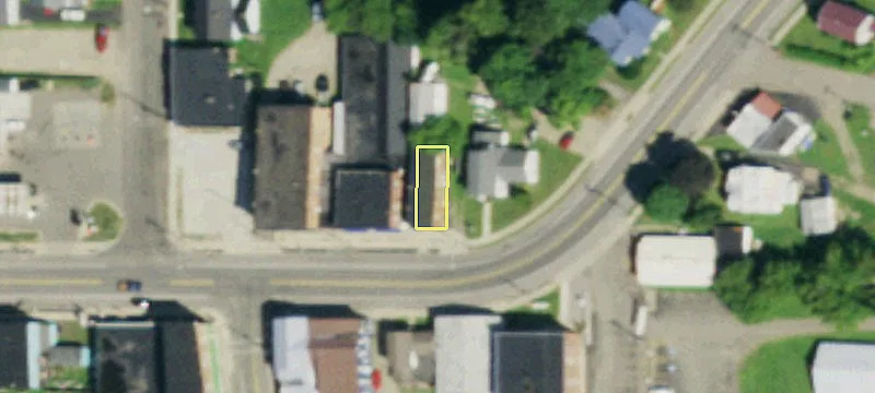 16 Main St