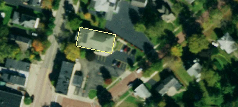 12 Pne St