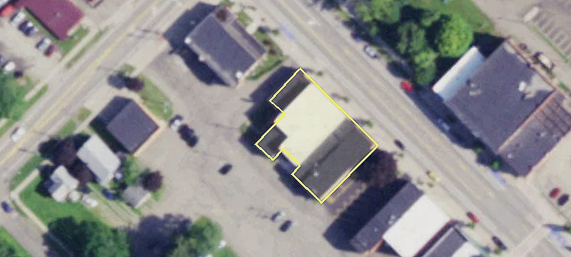 13 Erie St