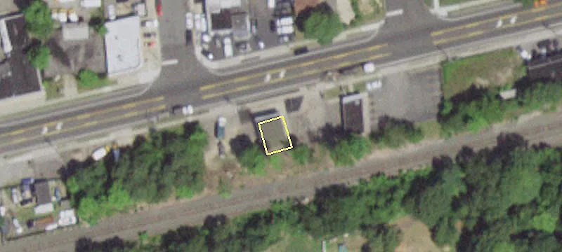 1432 Montauk Hwy