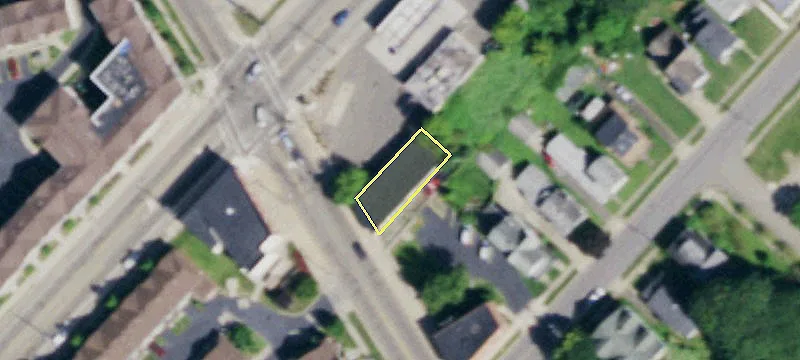 320 Winsor St