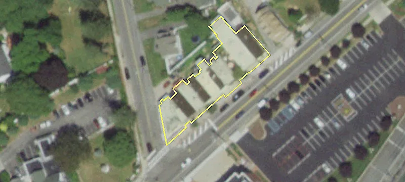 71 Main St