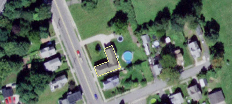 727 Main St