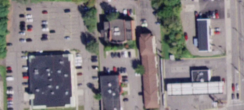 421 Main St