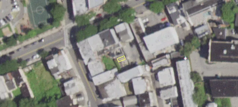 48 Beekman Ave