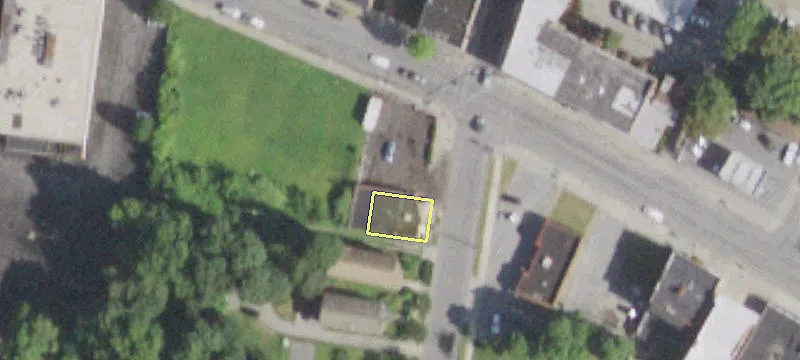 516 Main St