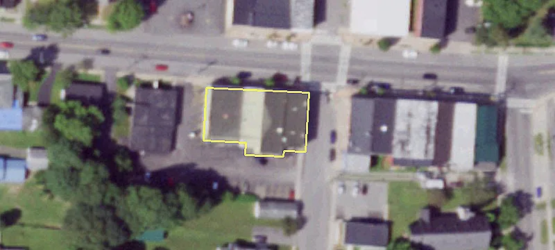 3273 Main St