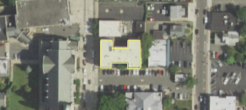 37 Clinton Ave
