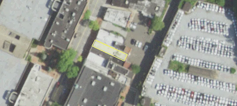 32 School St