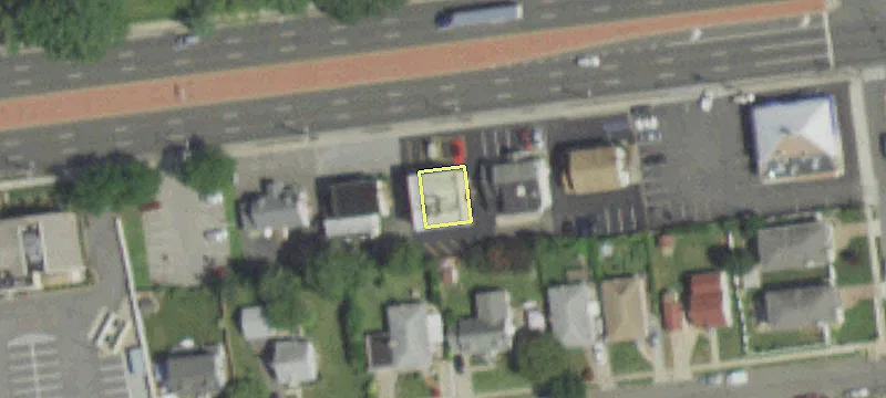 1790 Hempstead Tpke