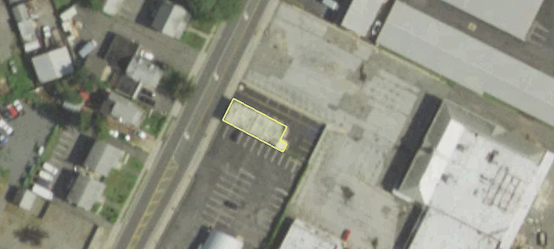 135 Woodfield Rd