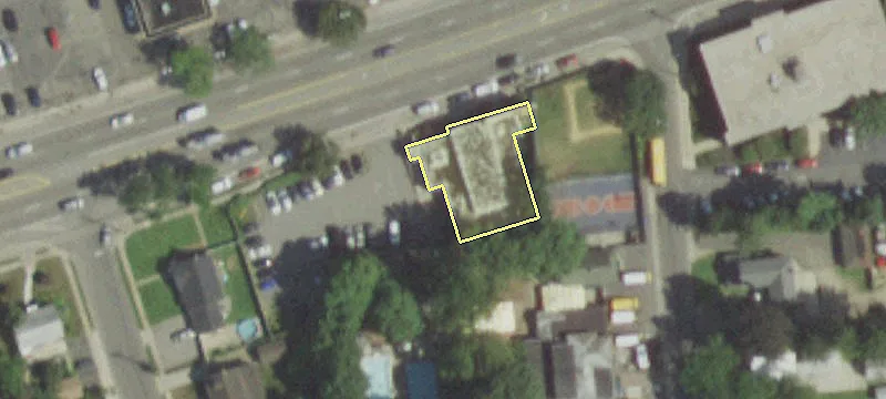 313 Old Country Rd