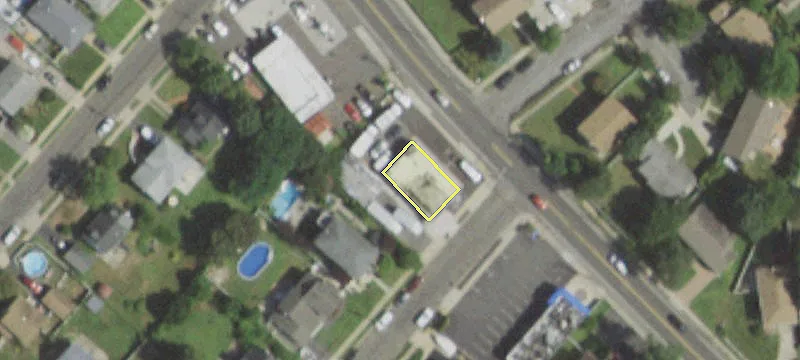 848 Main St