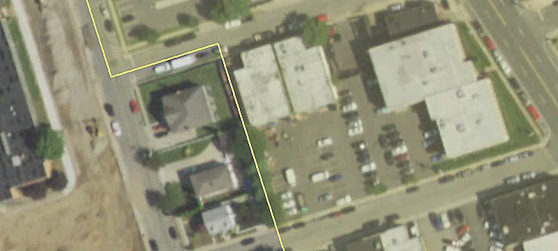 511 Jackson Ave