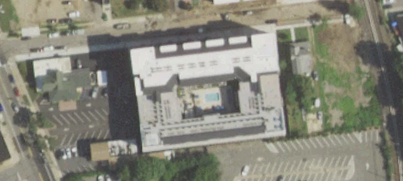 127 Searing Ave