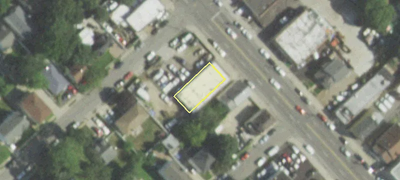 858 Nassau Rd