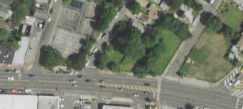 522 Hempstead Tpke