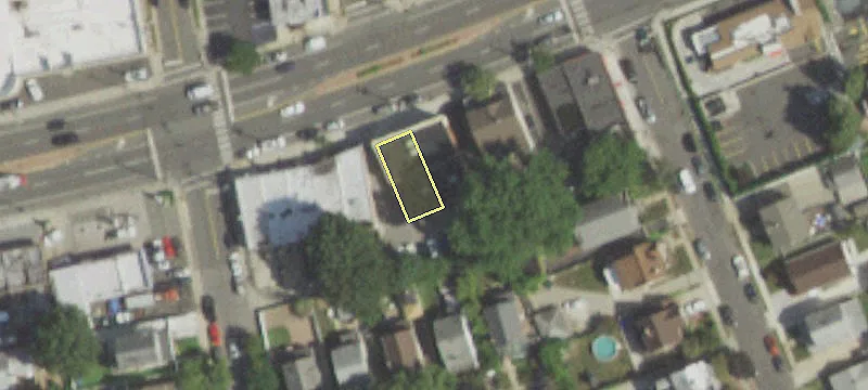 275 Hillside Ave