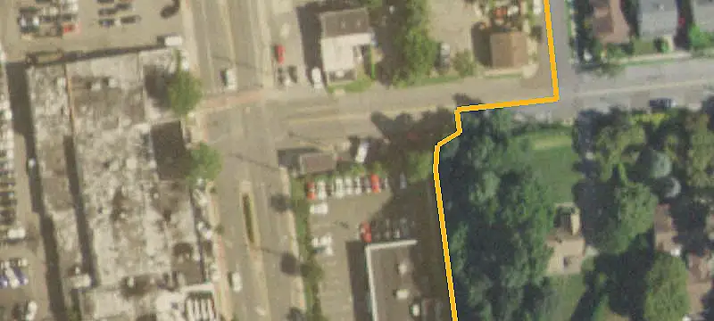 77 Cedar Swamp Rd