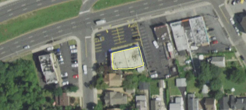 1690 Sunrise Hwy, Unit 94