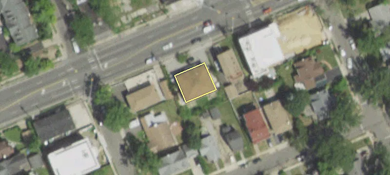 569 Peninsula Blvd