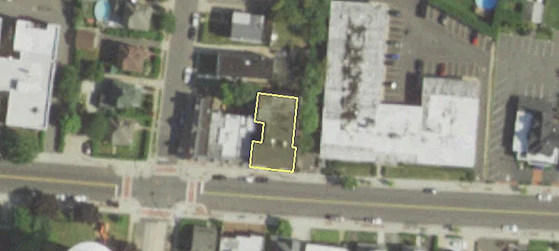 175 Maple Ave