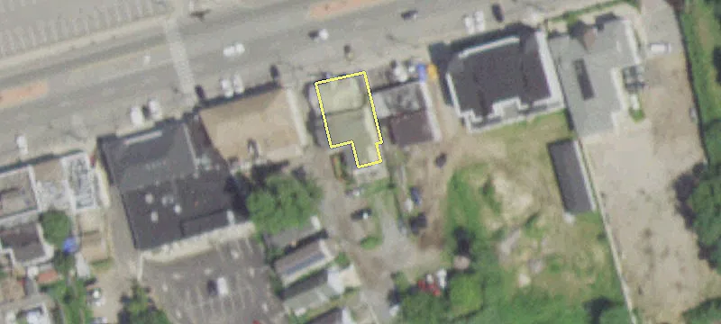 18 Bayville Ave