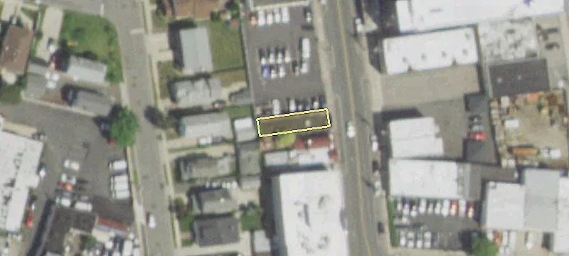 32 Central Ave