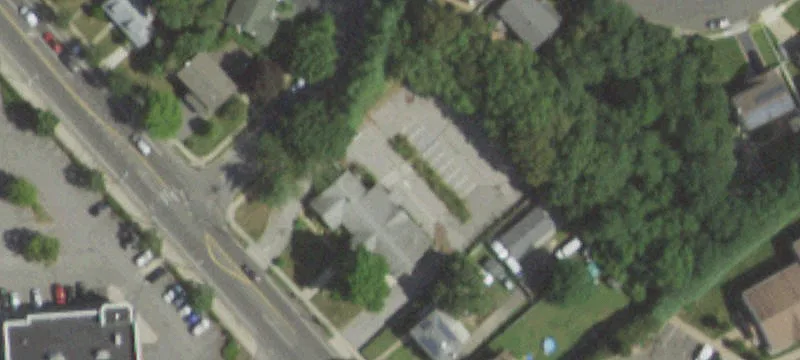 901 Main St