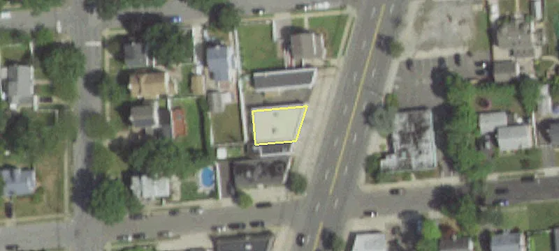 569 Broadway