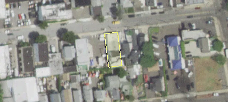 16 Willowdale Ave