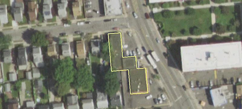 589 Willis Ave