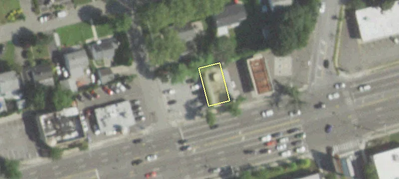 333 Old Country Rd