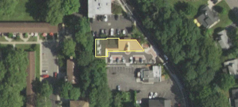 175 Roslyn Rd