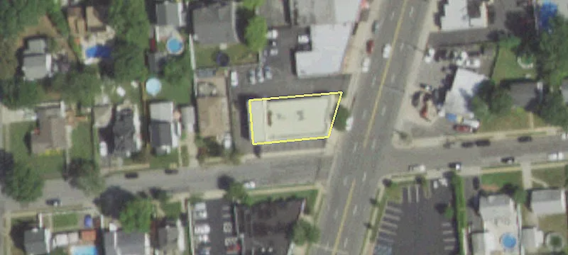 585 Broadway